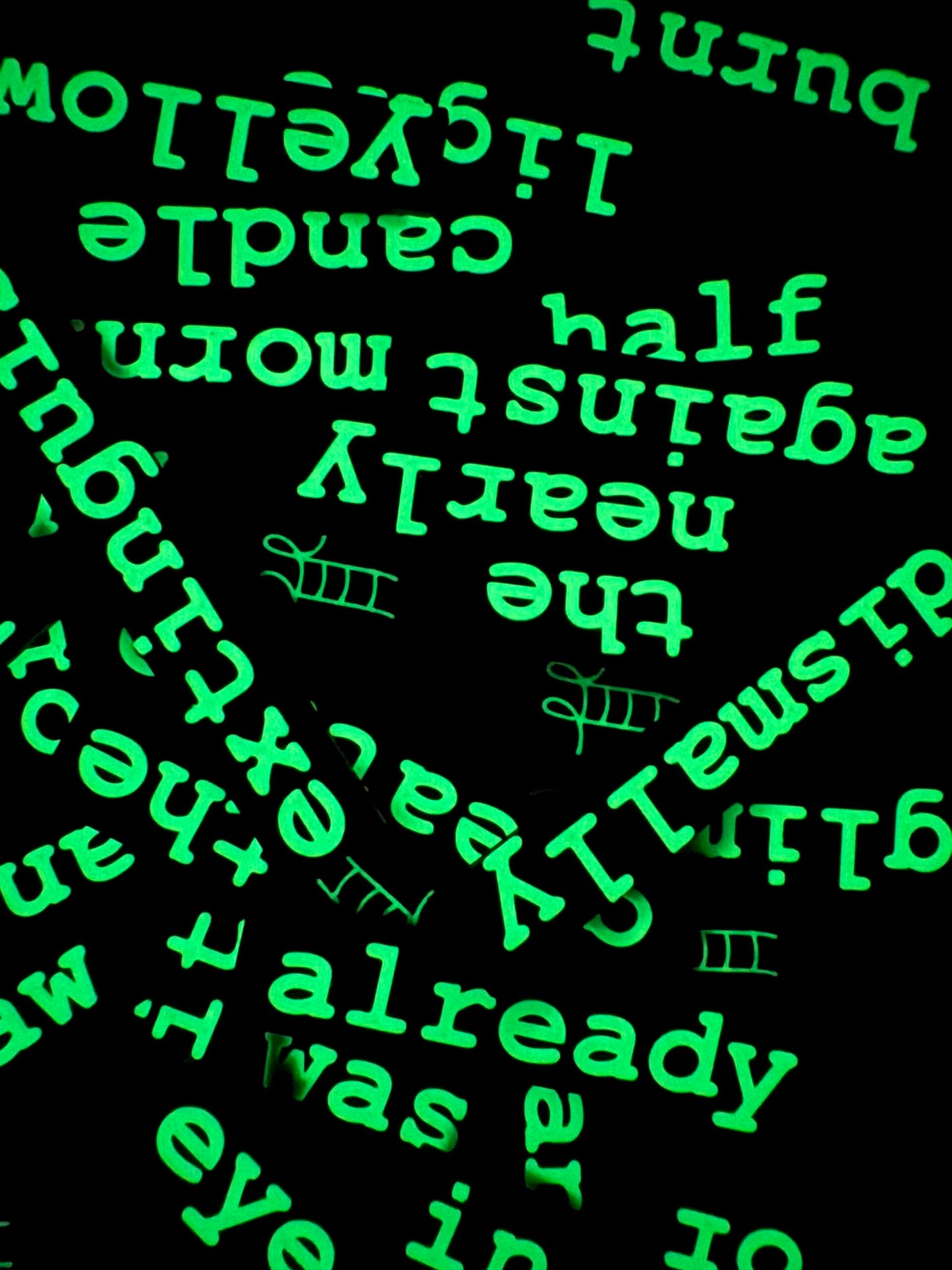 Spooky 1 Glow - It's Alive! Spooky Glow-in-the-Dark Word Block Set image 0